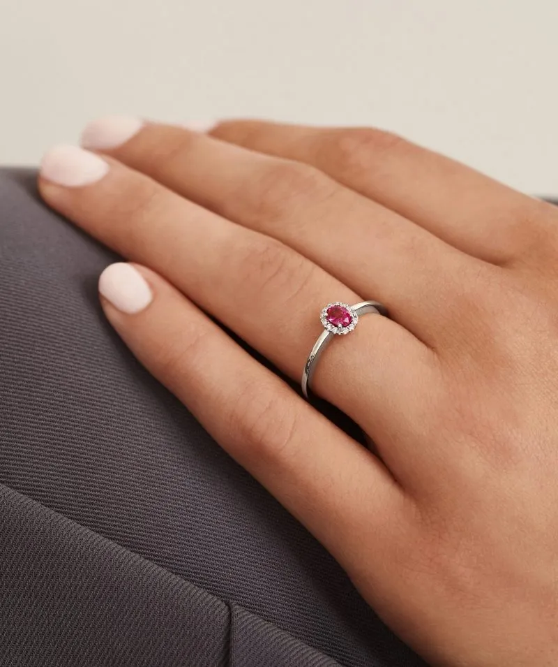 Rose Splendor zlatni prsten sa safirom i dijamantima