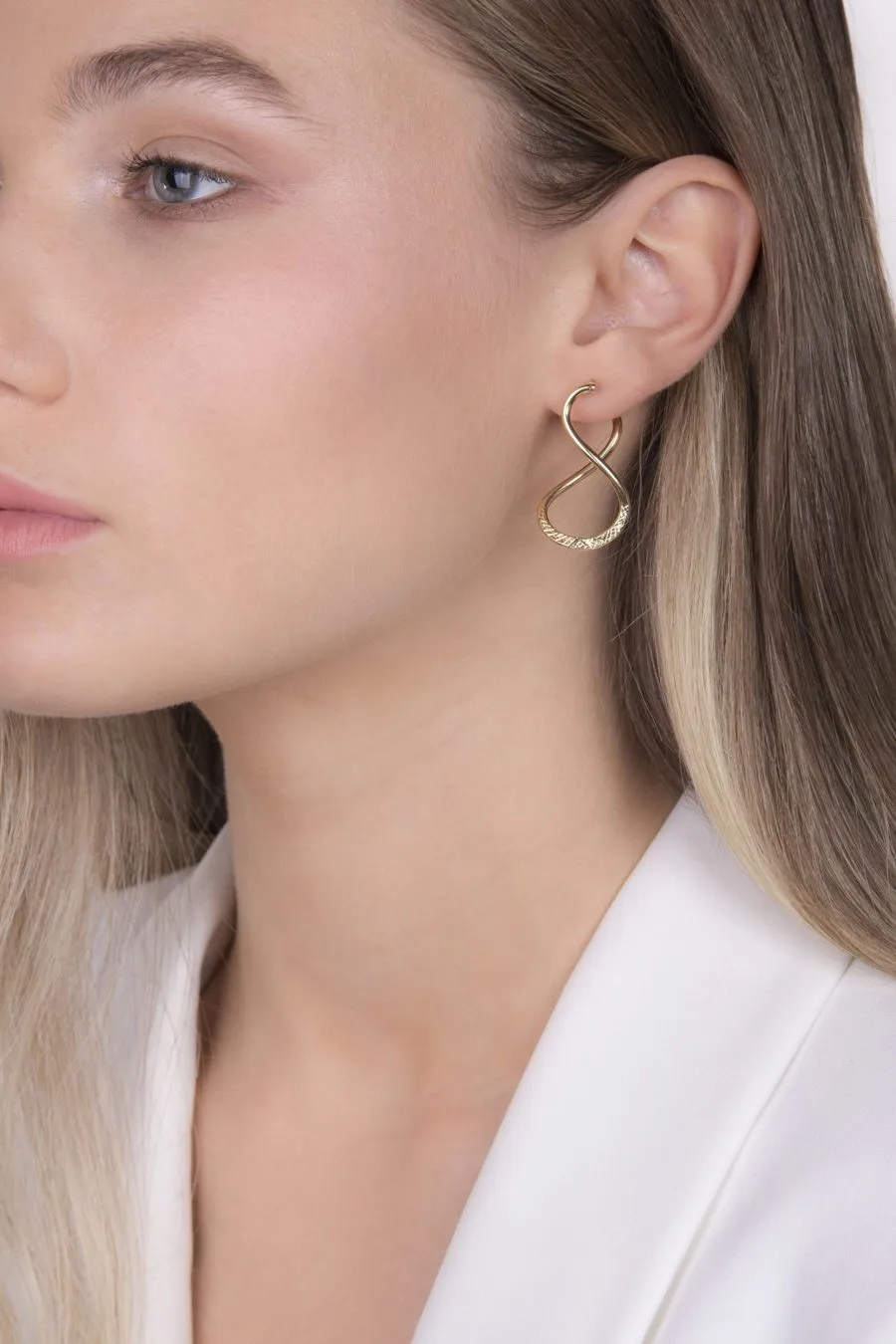Infinity Hoops zlatne naušnice